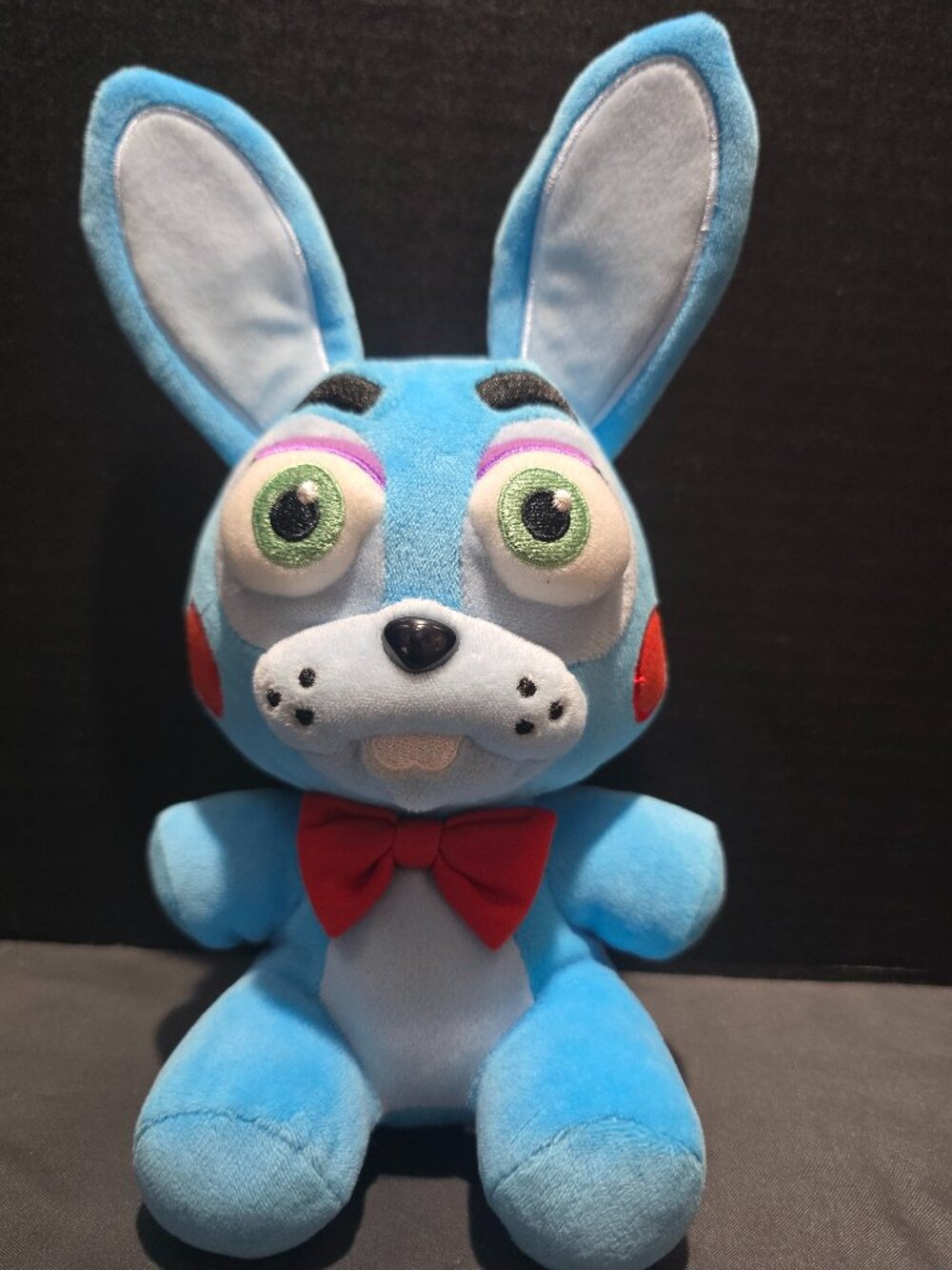 2016 Funko Five Nights At Freddys FNAF Blue Toy Bonnie Plush Hot Topic Exclusive